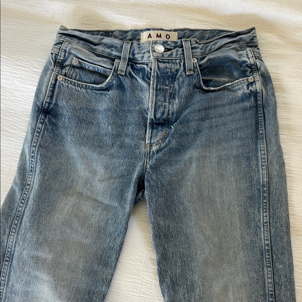 AMO Classic Blue Jeans